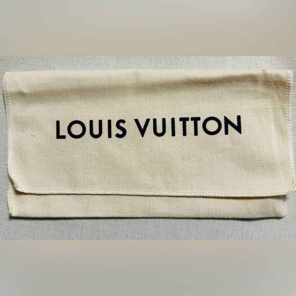 Louis Vuitton Cream Dust Bag